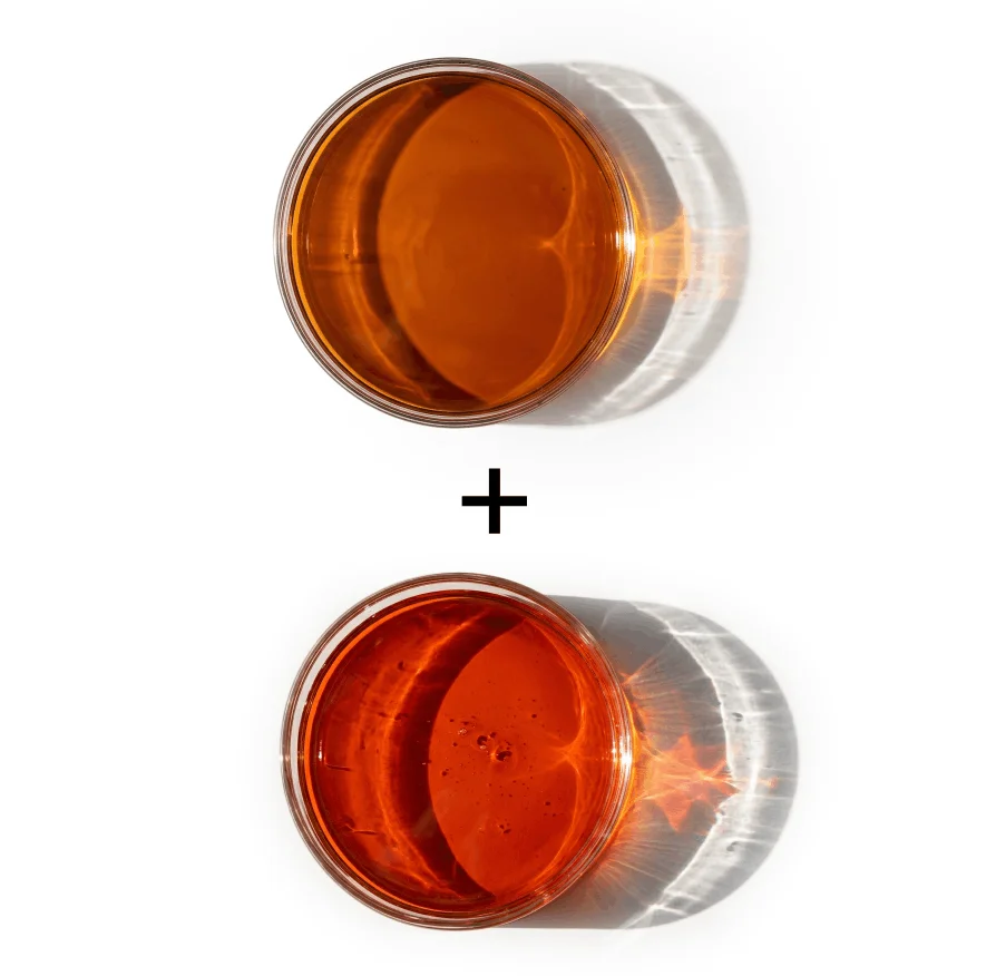 Fucoxanthin and pomegranate oil pairing